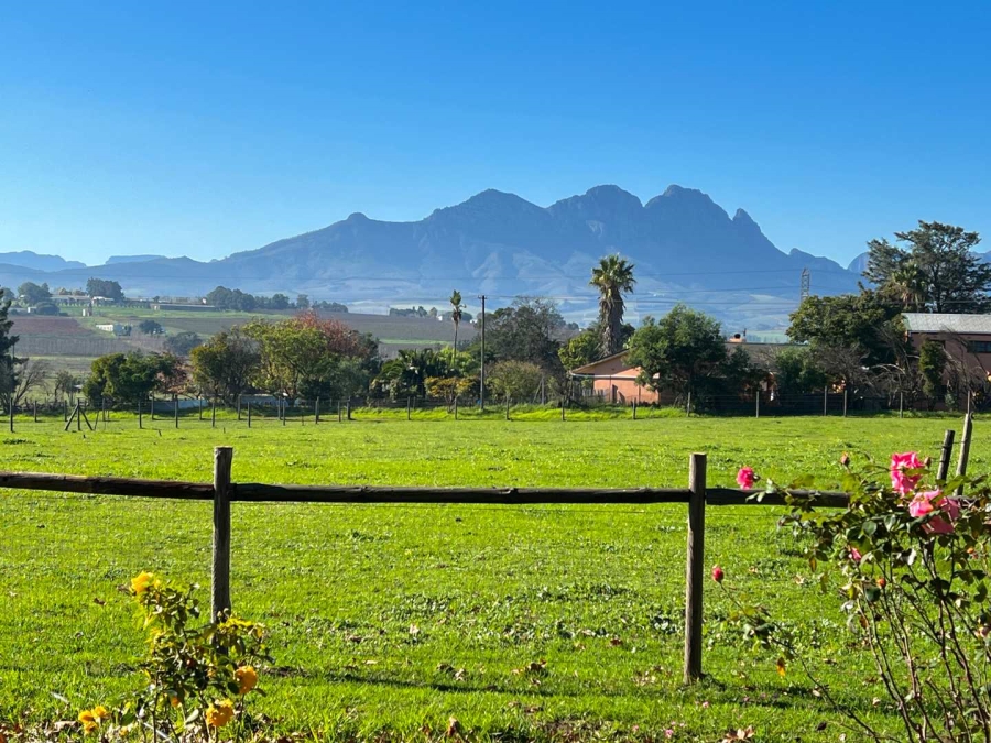 10 Bedroom Property for Sale in Koelenhof Western Cape